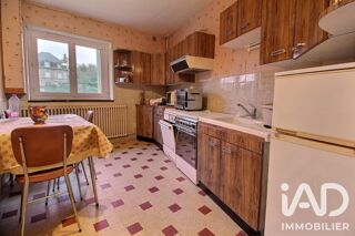  Parking / Garage à vendre 83 m²