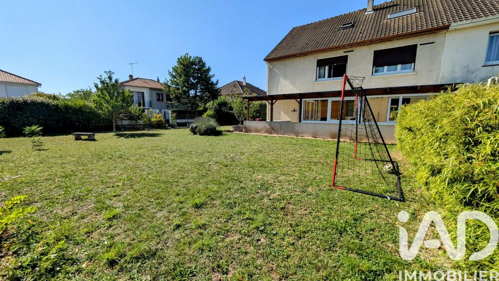 Maison 7 pièces 199 m² · à Saint-Martin-sur-le-Pré · 199 m² · 275 000 €