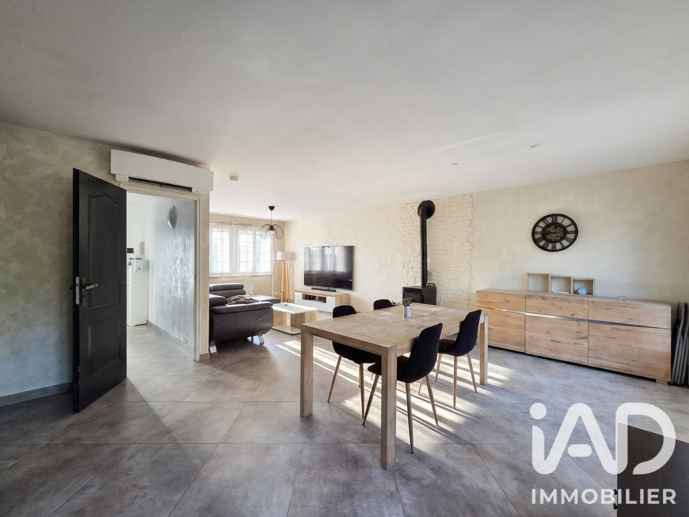 Vente Maison Vente Maison traditionnelle 7 pièces Guigneville-sur-essonne