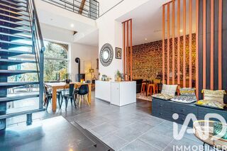  Maison � vendre 9 pi�ces 220 m�