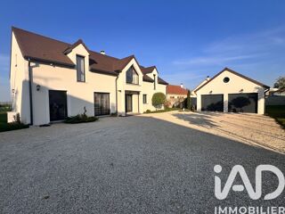  Maison à vendre 10 pièces 260 m²