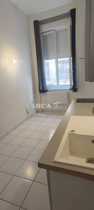  Appartement à louer 1 pièce 32 m²