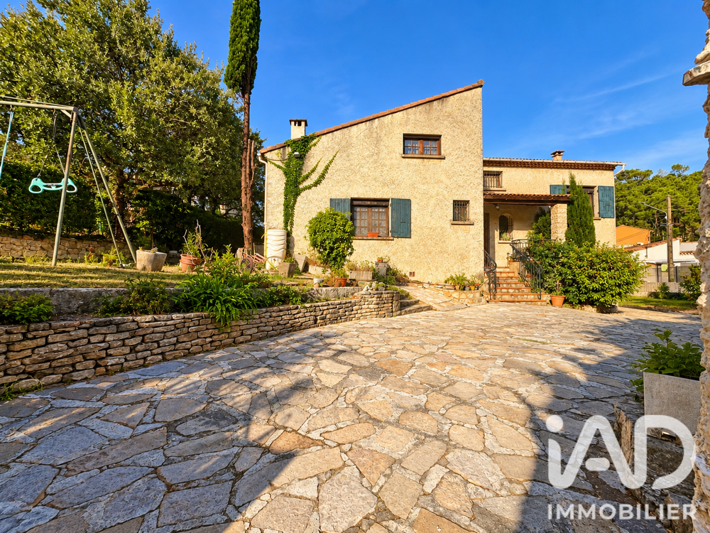 Vente Maison Vente Maison traditionnelle 7 pièces Bagnols-sur-cèze