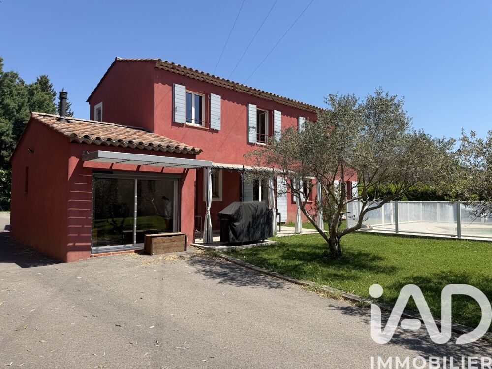 Maison 7 pièces 182 m² · à Pélissanne · 182 m² · 679 000 €