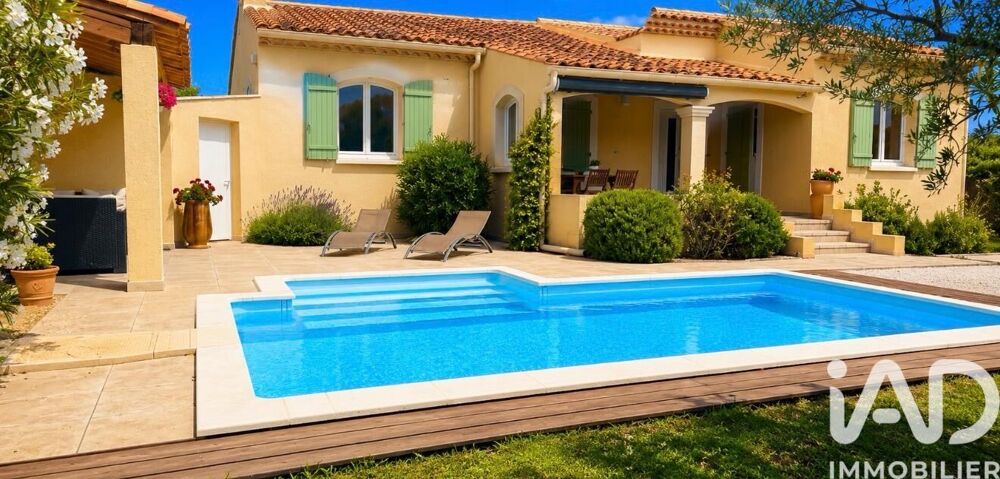 vente Maison - 5 pièce(s) - 145 m² Saint-Saturnin-lès-Avignon (84450)