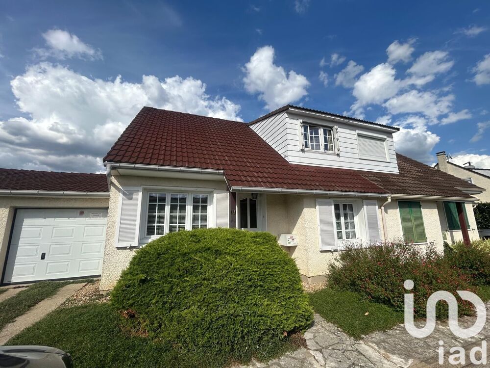 Vente Maison Vente Maison traditionnelle 6 pièces Le plessis-pâté