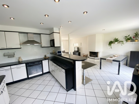   Vente Maison/villa 7 pièces Maison - 7 pièce(s) - 140 m²