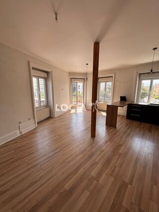  Appartement � louer 2 pi�ces 57 m�