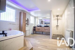  Maison à vendre 10 pièces 315 m²