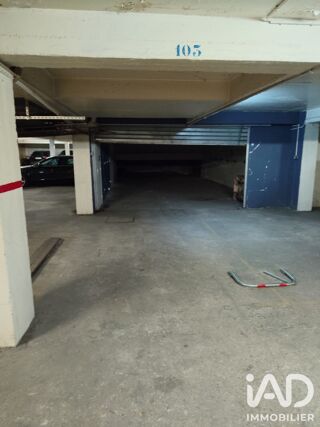 Vente Parking/Garage Vente Parking 2 400 m&sup2; Paris 10
