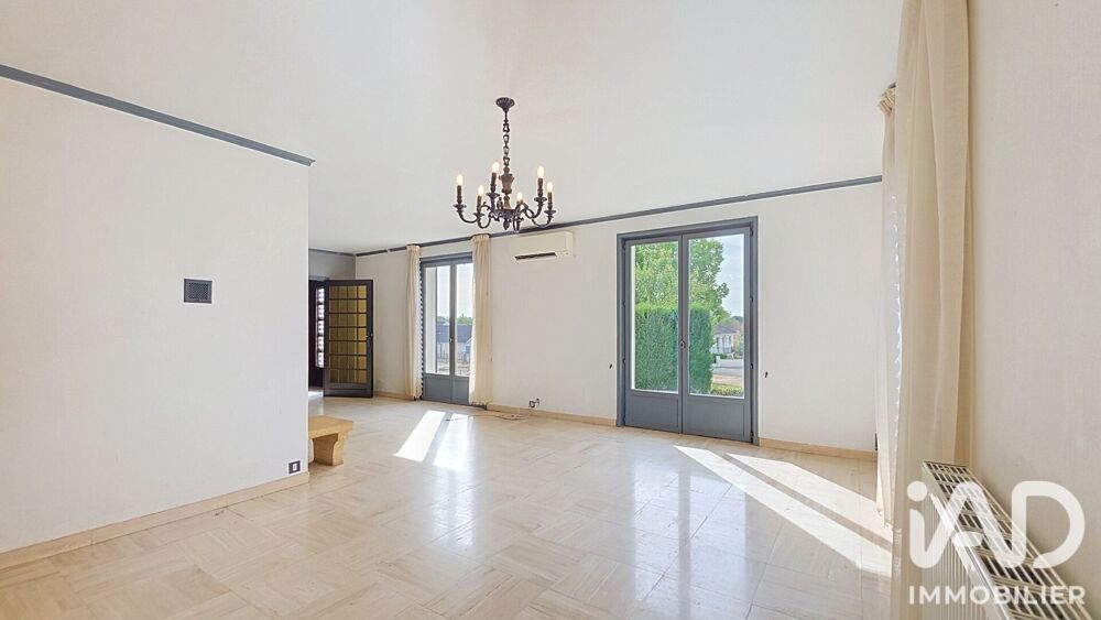 Vente Maison Vente Maison traditionnelle 6 pièces Dompierre-sur-besbre