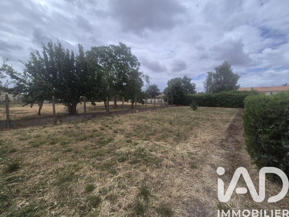 vente Terrain - 663 m² Sainte-Verge (79100)