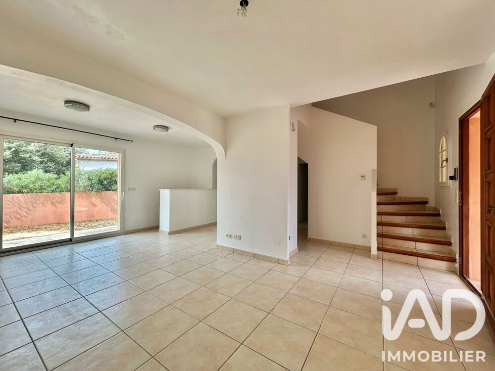 Vente Maison Vente Maison traditionnelle 5 pièces Ortaffa