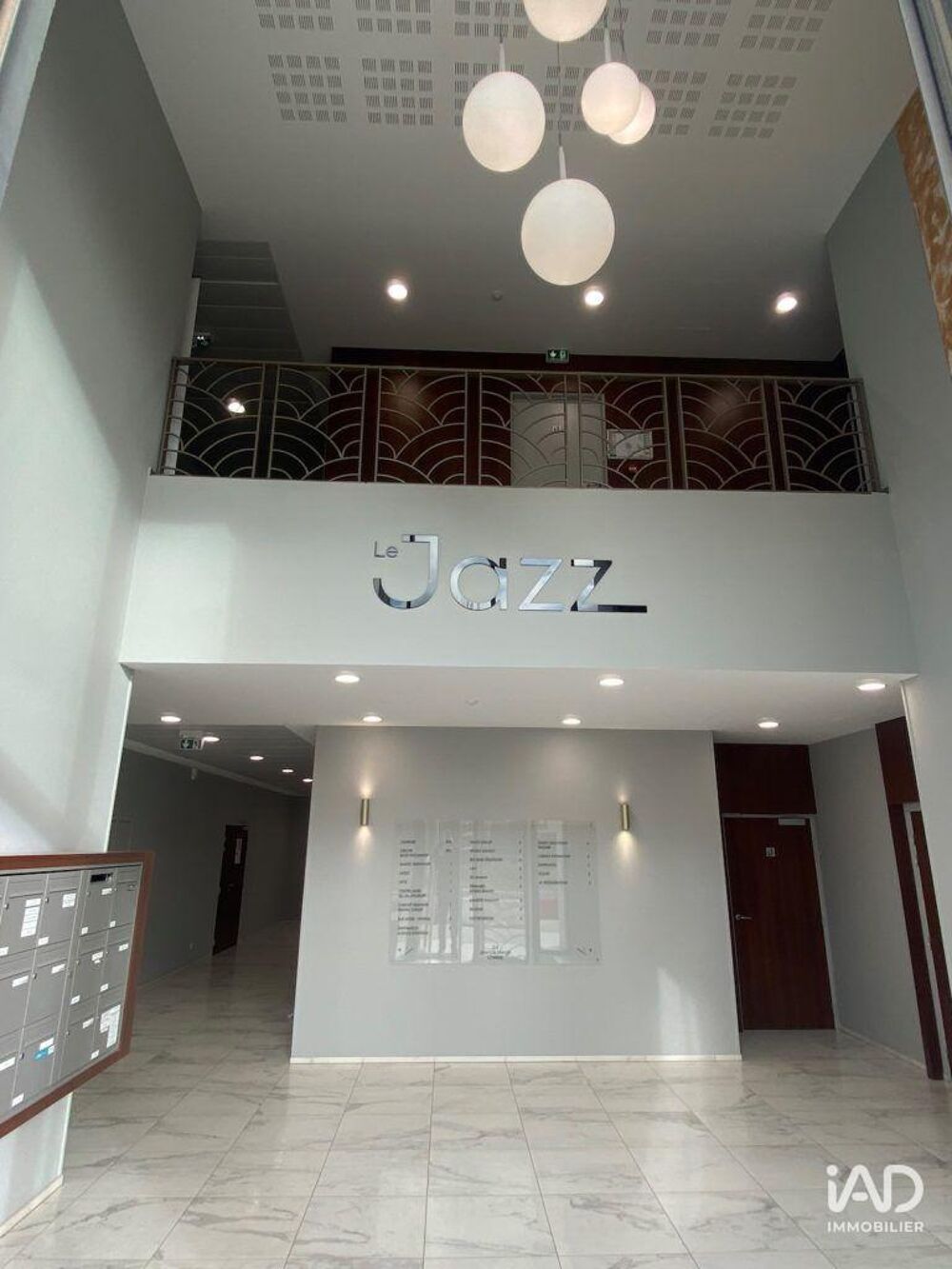   Location Bureaux 84 m&sup2; Chessy