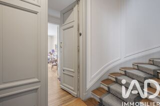  Appartement à vendre 6 pièces 143 m²