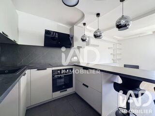  Appartement à louer 3 pièces 55 m²