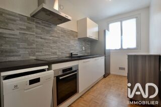  Appartement à louer 2 pièces 45 m²