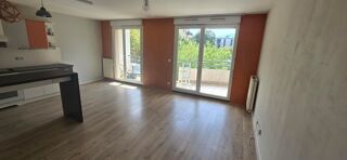  Appartement à louer 3 pièces 62 m²