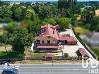  Maison à vendre 14 pièces 453 m²