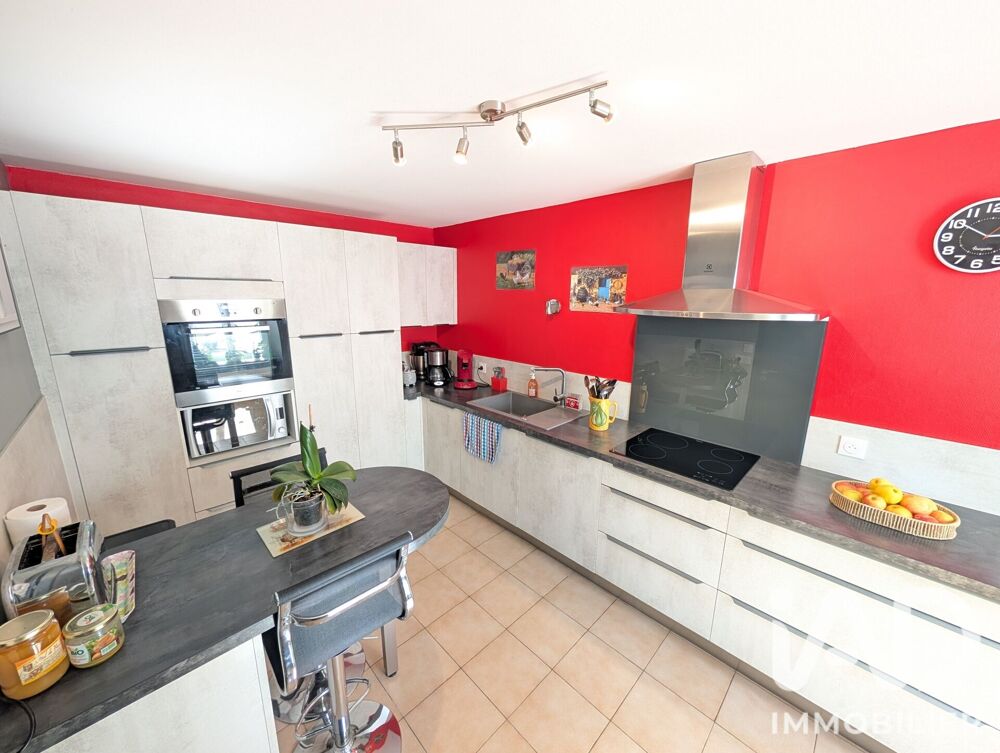 Vente Maison Vente Maison de village 6 pièces Chapelle-viviers