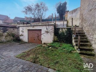  Parking / Garage à louer 52 m²