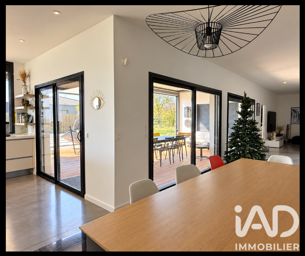 Vente Maison Vente Maison d'architecte 7 pièces Lavernose-lacasse