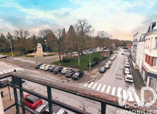  Immeuble � vendre 502 m�
