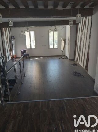  Immeuble à vendre 243 m²
