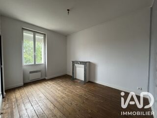 Vente Maison Vente Maison de ville 4 pièces Terres-de-haute-charente