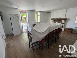  Maison à louer 6 pièces 166 m²