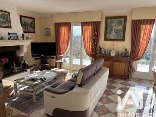  Maison à vendre 11 pièces 253 m²