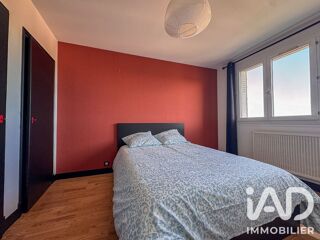  Appartement à louer 4 pièces 76 m²