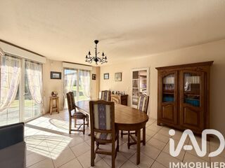  Maison � vendre 8 pi�ces 215 m�