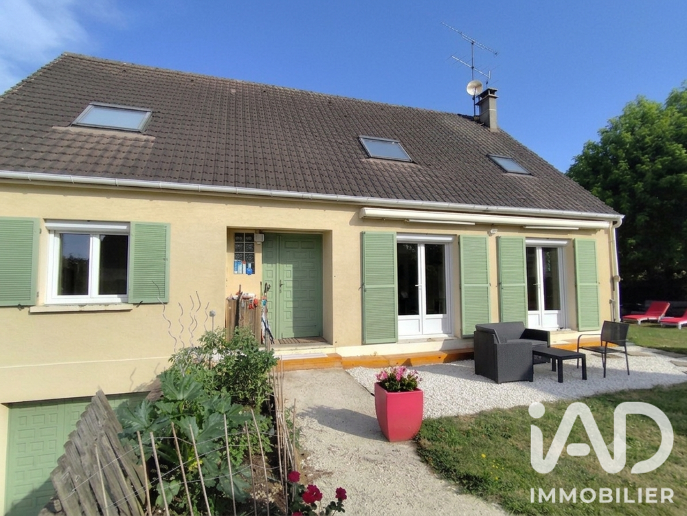 Maison 8 pièces 166 m² · à Ézanville · 166 m² · 587 000 €