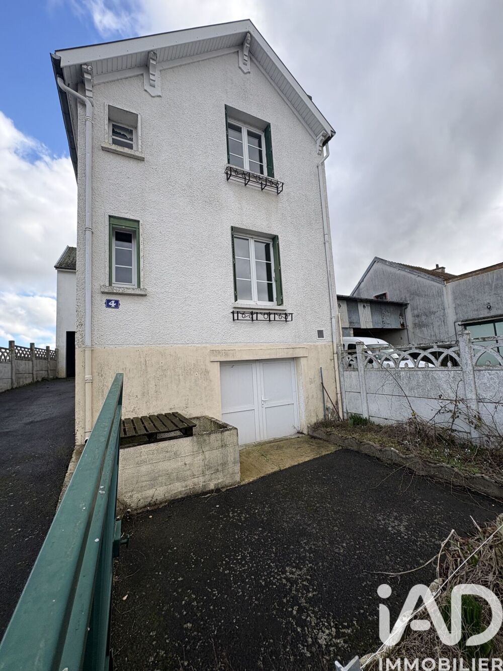 Vente Maison de village 7 pièces