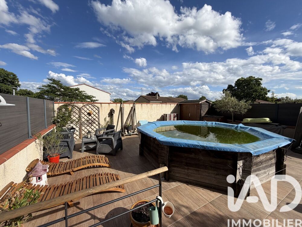 Vente Maison Vente Maison traditionnelle 7 pièces La salvetat-saint-gilles