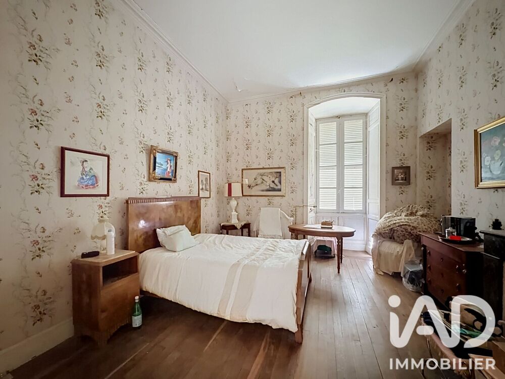 à vendre  Maison Saint-Genest-d'Ambière (86140)
