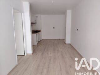  Appartement à louer 2 pièces 42 m²