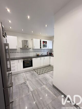  Immeuble à vendre 272 m²