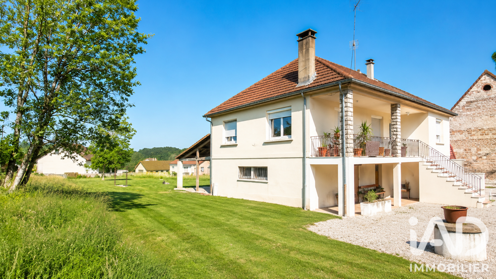 Vente Maison Vente Maison de village 7 pièces Tassenières