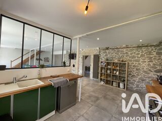  Maison à vendre 10 pièces 240 m²
