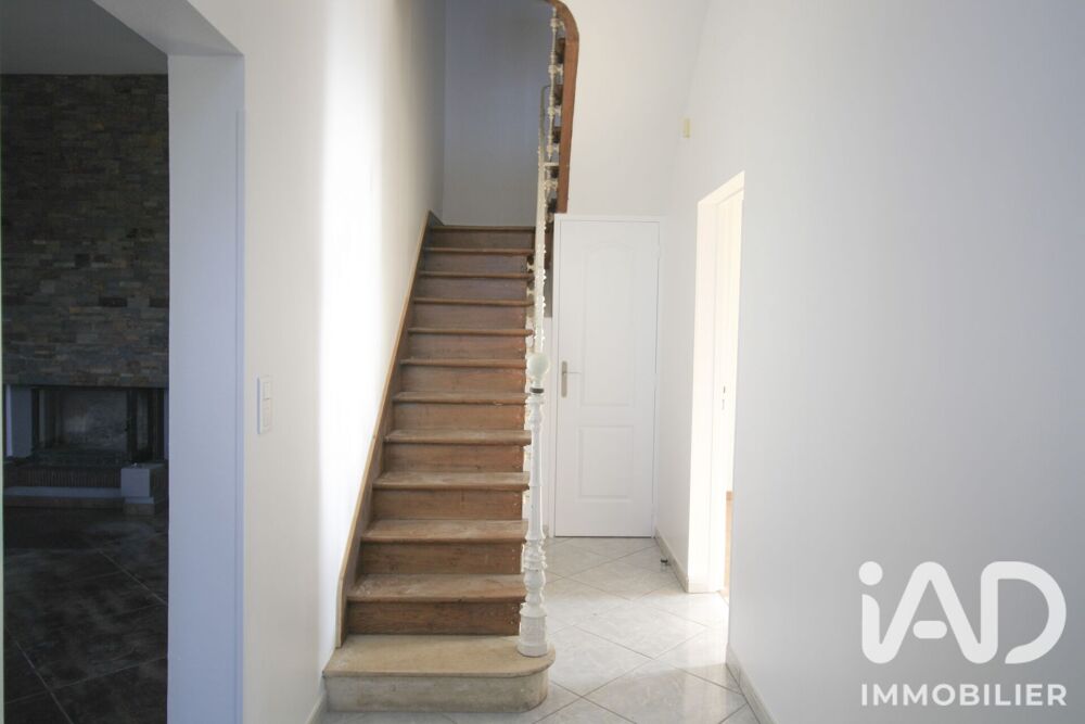 Vente Maison Vente Maison/villa 8 pièces Vinneuf