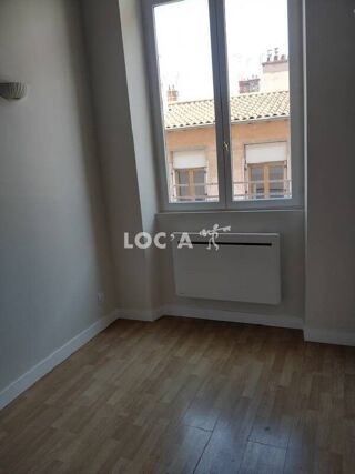  Appartement à louer 2 pièces 33 m²