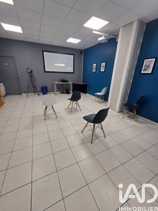  Immeuble � vendre 575 m�