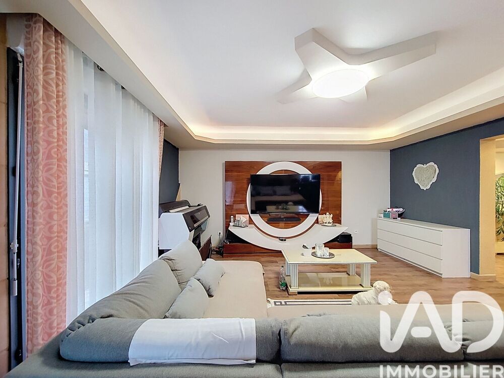 Vente Maison Vente Maison/villa 8 pièces Tauriac