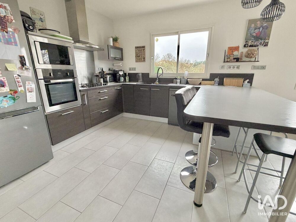 Vente Maison Vente Maison/villa 5 pièces Saint-pierre-lafeuille