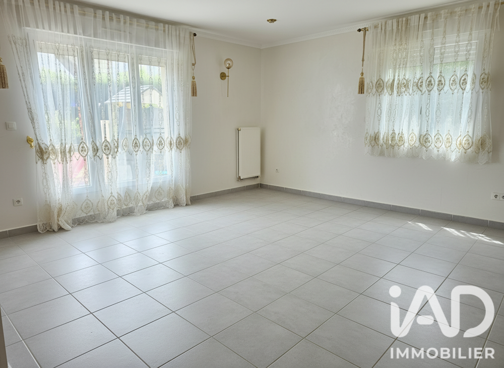 Vente Maison Vente Maison/villa 7 pièces Guichainville