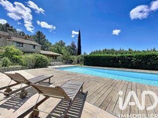  Maison � vendre 9 pi�ces 200 m�