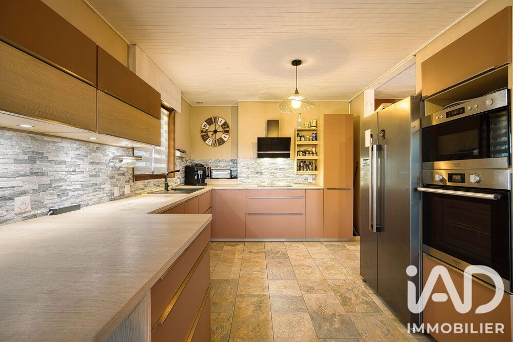 à vendre  Maison Thoiry (01710)