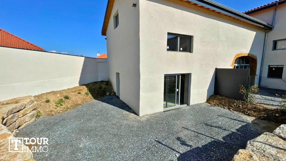 Découvrez le charme de cet appartement en plateau, niché....